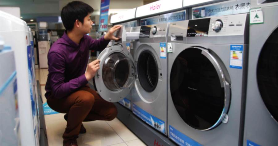 明明波輪洗衣機洗得更干凈，為啥越來越多人卻買「滾筒」洗衣機？聽過來人分析，終于明白利弊了